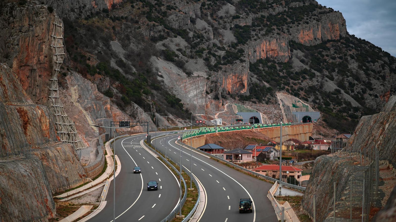 Montenegro E80 tunnel and highway